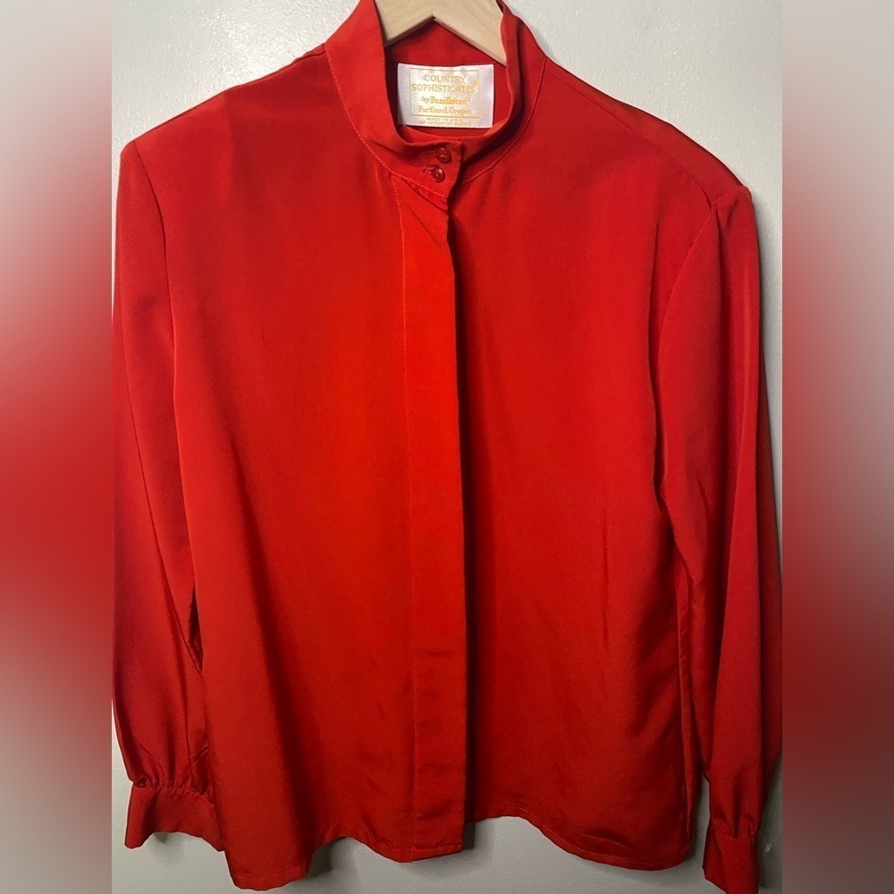 Vintage PENDLETON red blouse women Country Sophisticates size 12 button down - Picture 2 of 9
